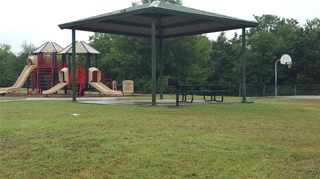 Cema Village Rev - Residential Lease