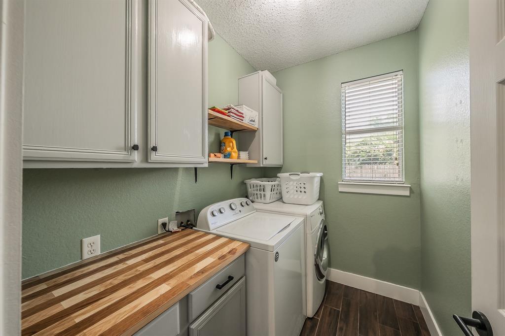 Parkwood Hill Add - Residential