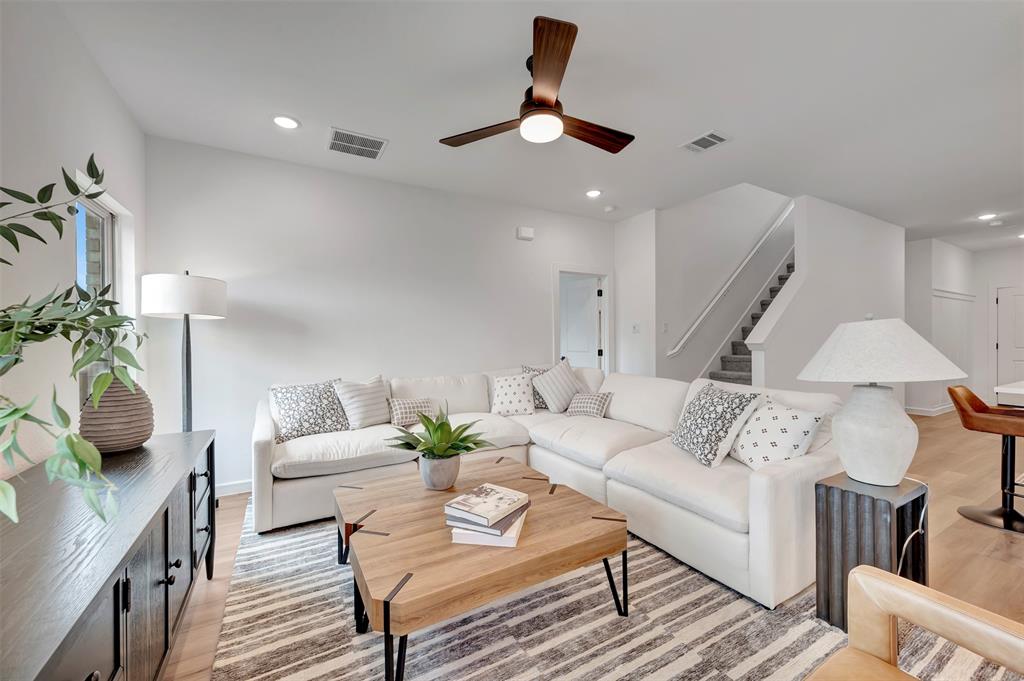 Rolling Ridge - Residential