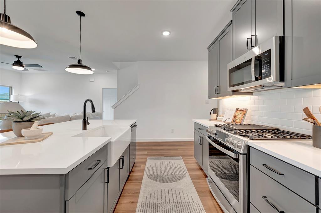 Rolling Ridge - Residential