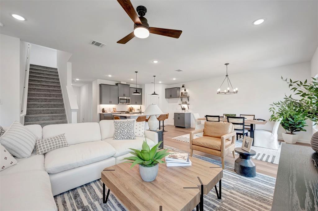 Rolling Ridge - Residential