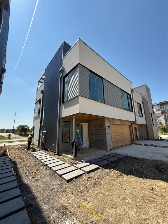 1111 Raiford Road 109