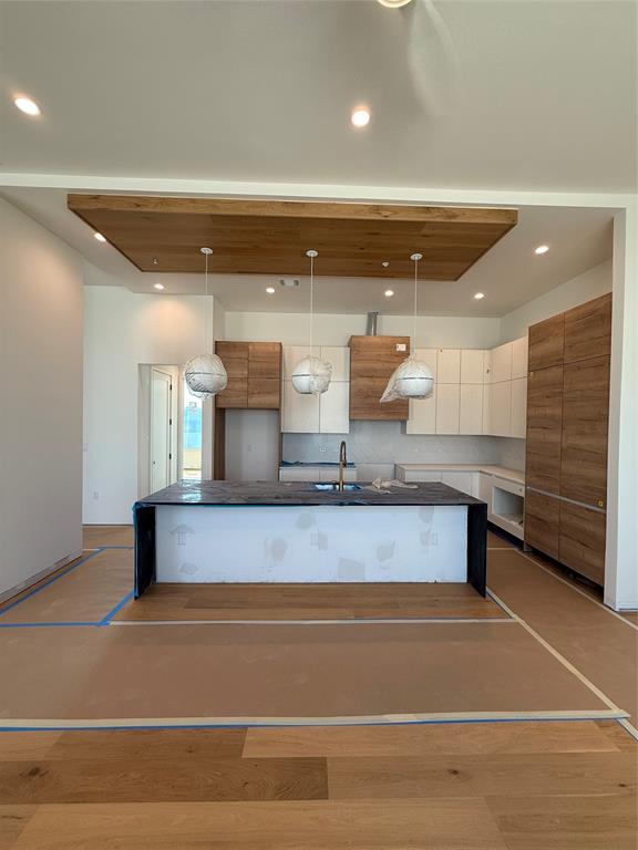 1111 Raiford Road 109