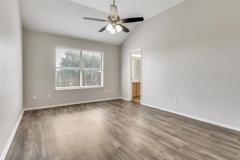 Tiny photo for 800 Ponselle Drive, Arlington, TX 76001 (MLS # 21152958)