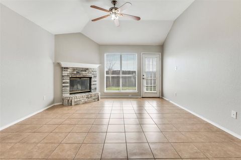 Tiny photo for 800 Ponselle Drive, Arlington, TX 76001 (MLS # 21152958)