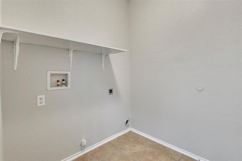 Tiny photo for 800 Ponselle Drive, Arlington, TX 76001 (MLS # 21152958)