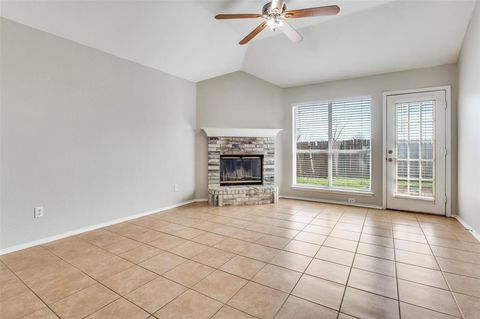 Tiny photo for 800 Ponselle Drive, Arlington, TX 76001 (MLS # 21152958)