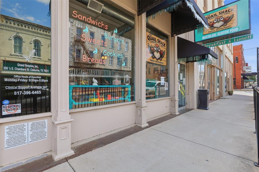 206 E Chambers Street
