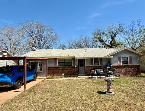 Photo of 2473 Marsalis Drive, Abilene, TX 79603 (MLS # 21223506)