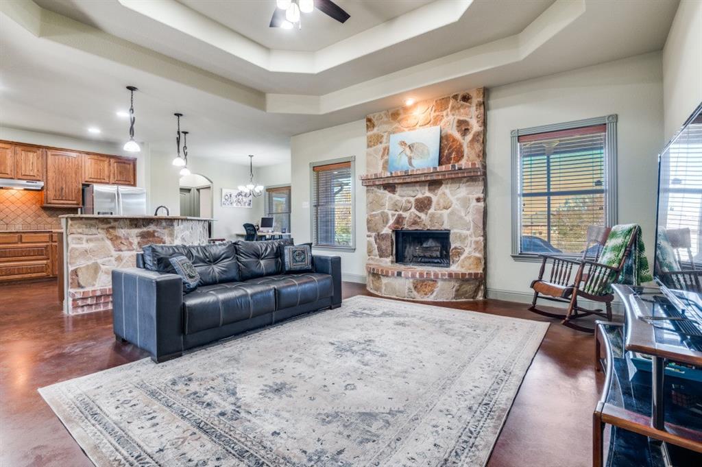 6021 Deerfield Lane