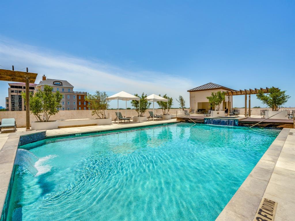 5909 Luther Lane 1106