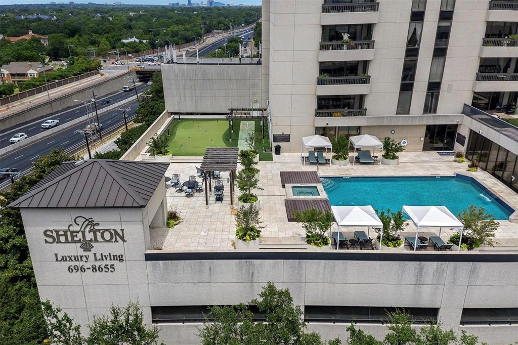 5909 Luther Lane 1106