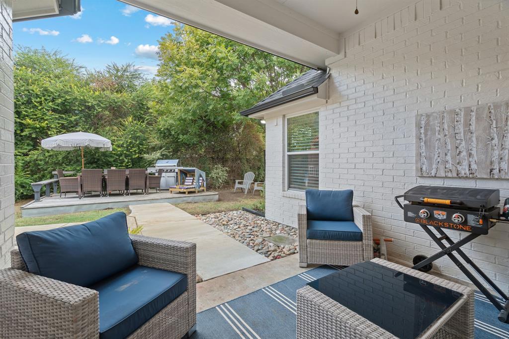 Chapman Place - Residential Lease