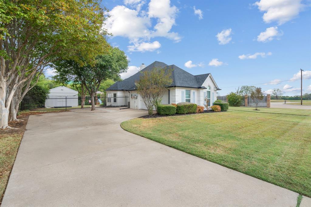 Chapman Place - Residential Lease