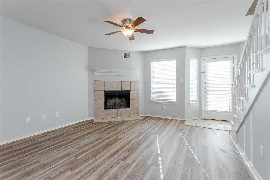 West Lake Ennis-Rev - Residential Lease