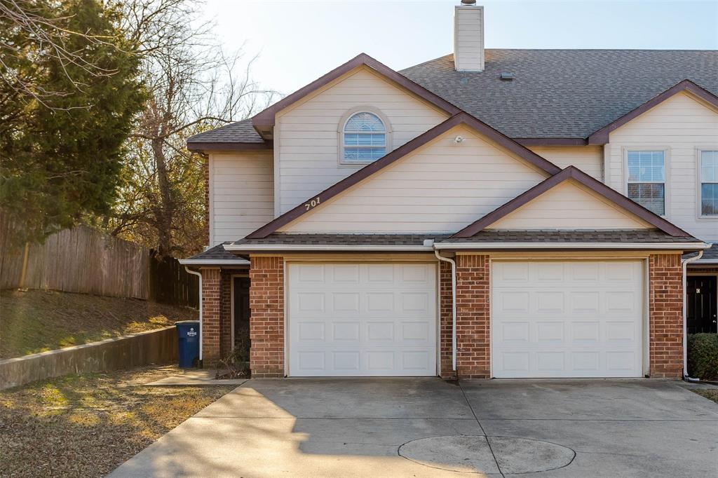 West Lake Ennis-Rev - Residential Lease