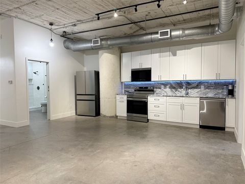 1122 Jackson Street 522 Dallas TX 75202