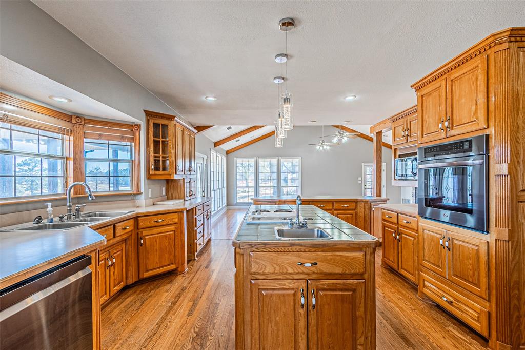 Caddo Creek Estate - Residential