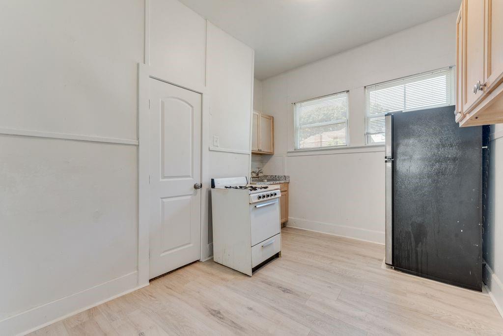 Bellevue Hill Add - Residential Lease