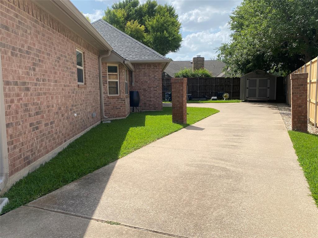 1631 Greenway Court