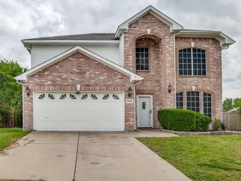 Photo of 13628 Cherokee Ranch Road, Fort Worth, TX 76262 (MLS # 21238369)