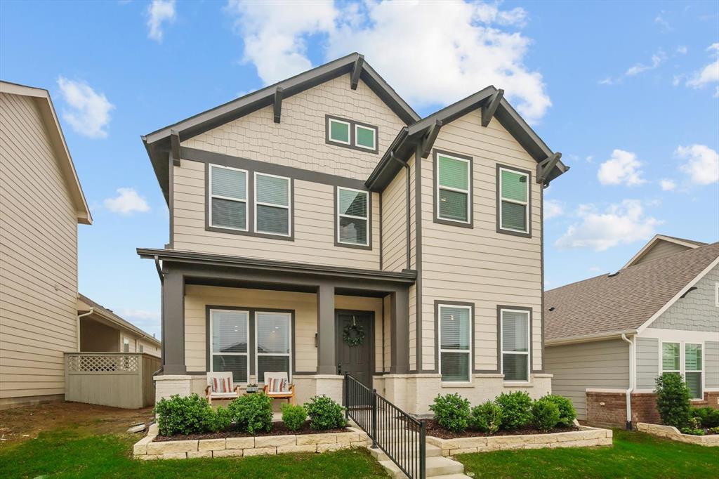 2321 Elm Place