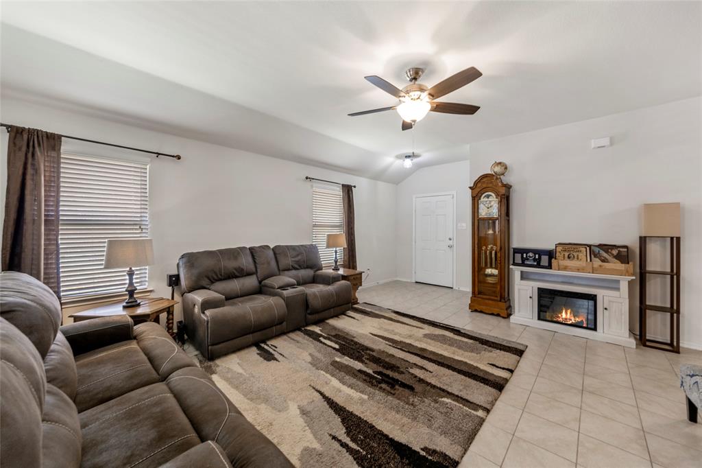 Trails At Riverstone Ph 3, The - Residential