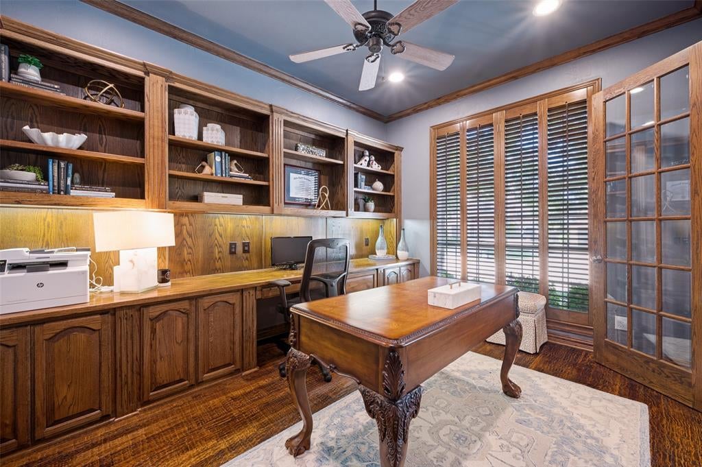 5334 Cattail Court