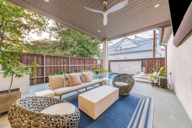 Highland Park West 04 Instl - Residential