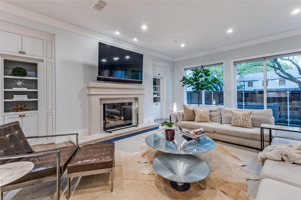 Highland Park West 04 Instl - Residential