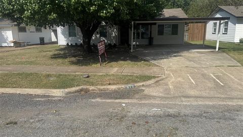 813 Rancho Drive Mesquite TX 75149