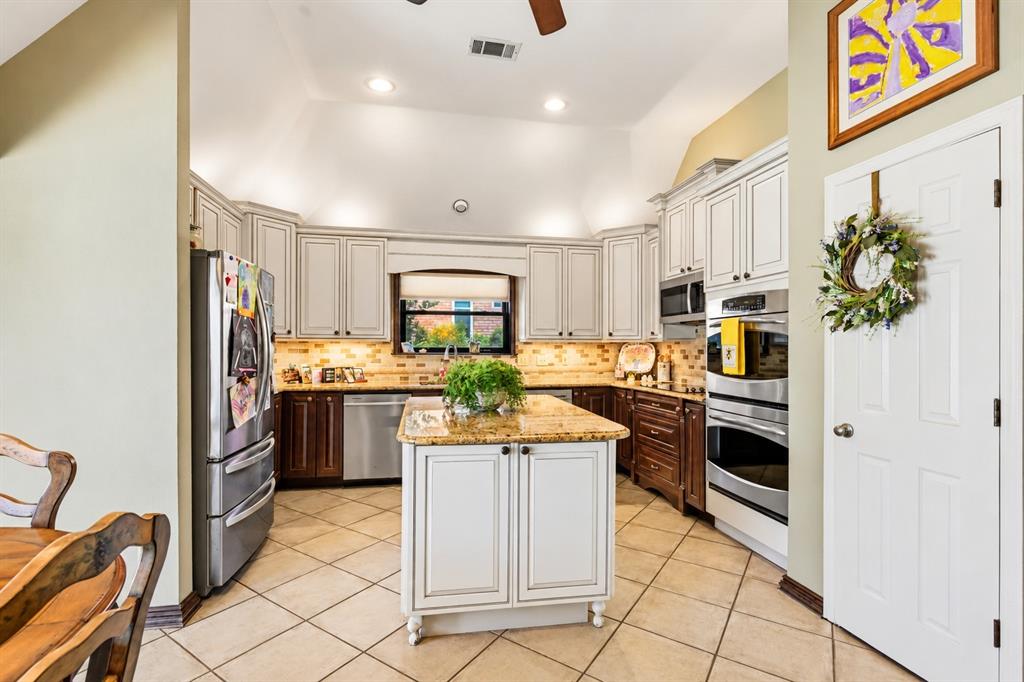 2104 Emerald Lake Drive