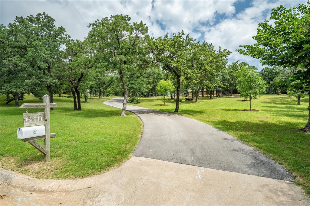 610 Sunset Court