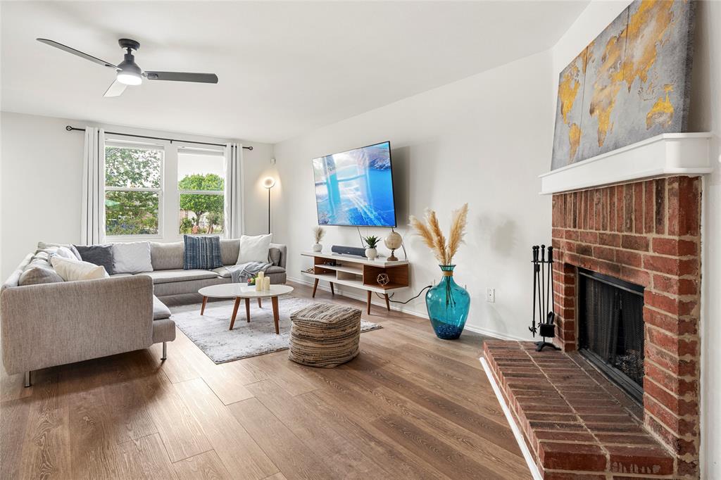 2620 Oak Crest Drive