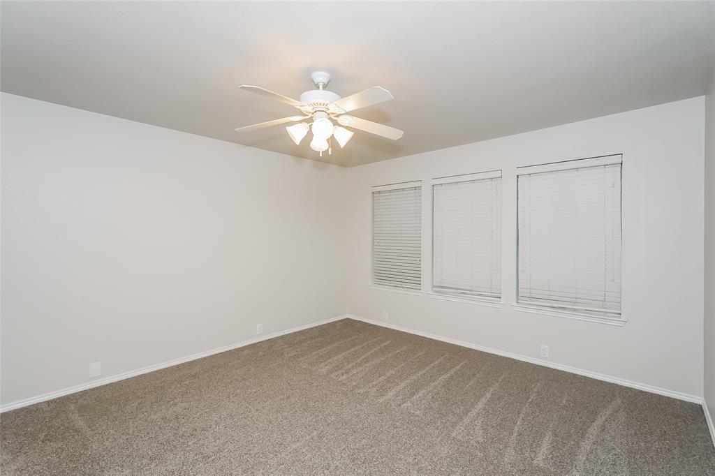 BEECHWOOD CREEKS - Residential Lease