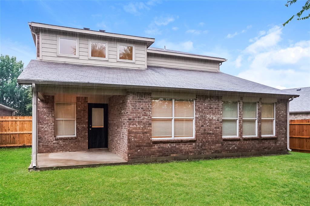 BEECHWOOD CREEKS - Residential Lease