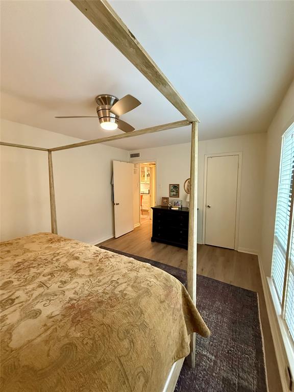 Royal Lane Condos 5800 - Residential