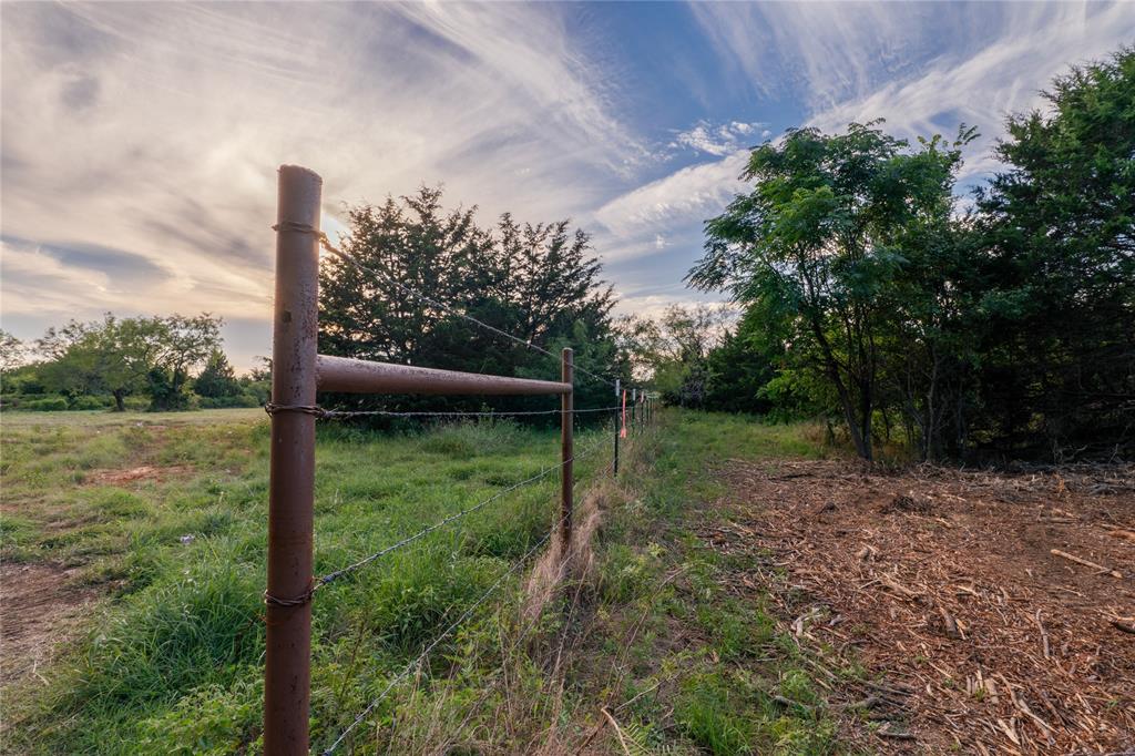 Au Springer Surv Abs #801 - Farm