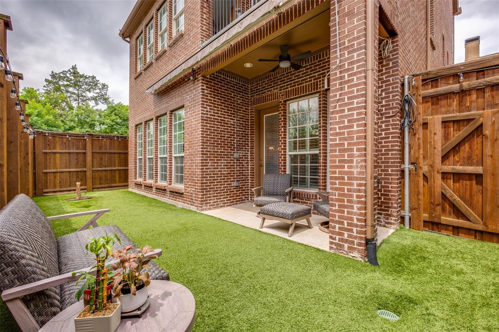 Kensington Gardens 2b - Residential