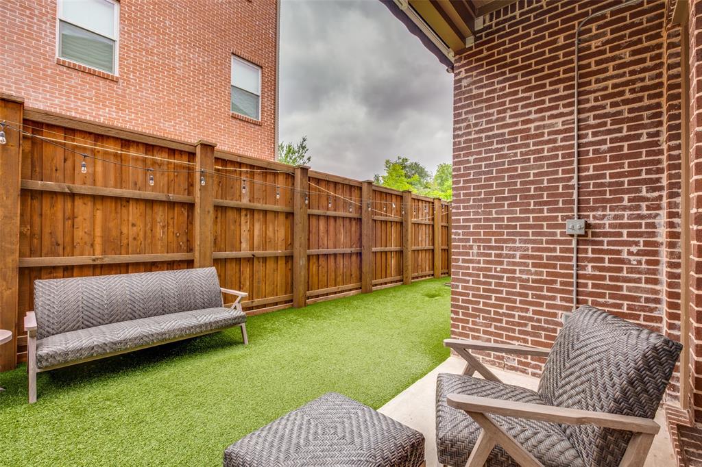 Kensington Gardens 2b - Residential