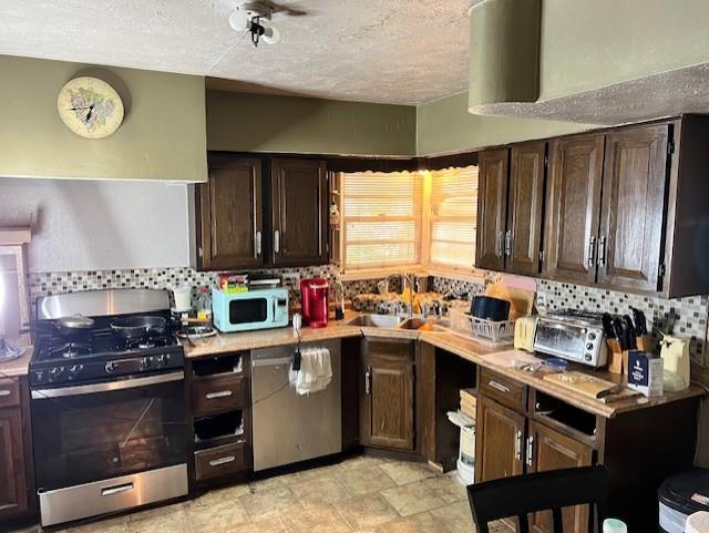 L O Daniel Jr Add - Residential