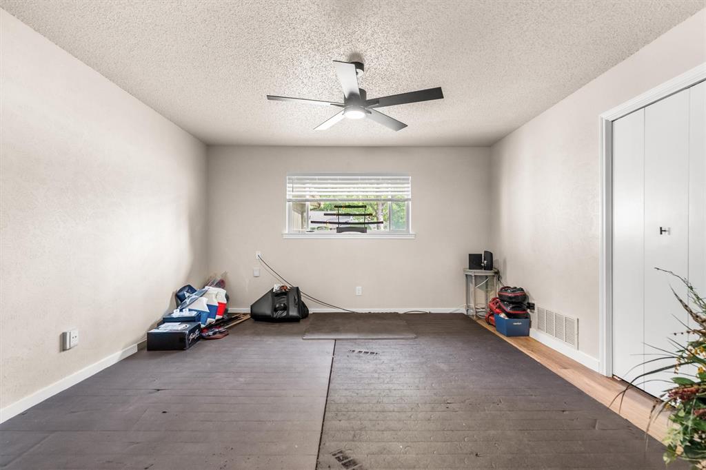 Prestonwood Estates Add - Residential