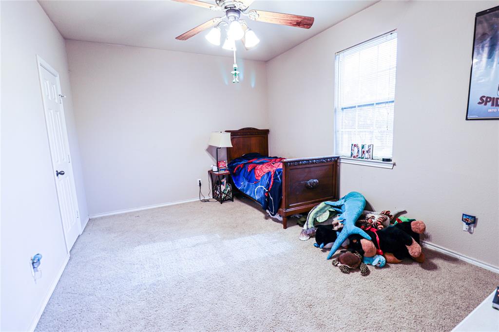 Christian Corner - Residential