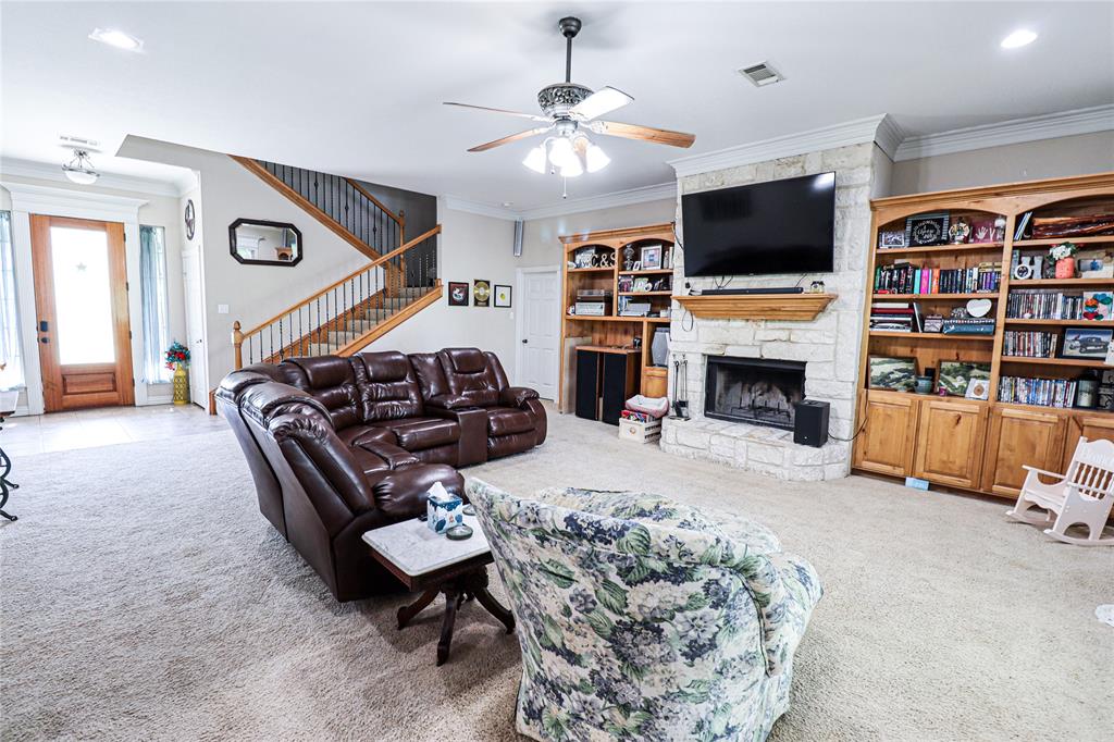 Christian Corner - Residential