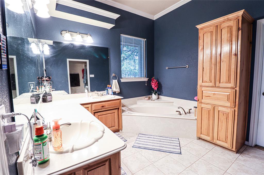 Christian Corner - Residential