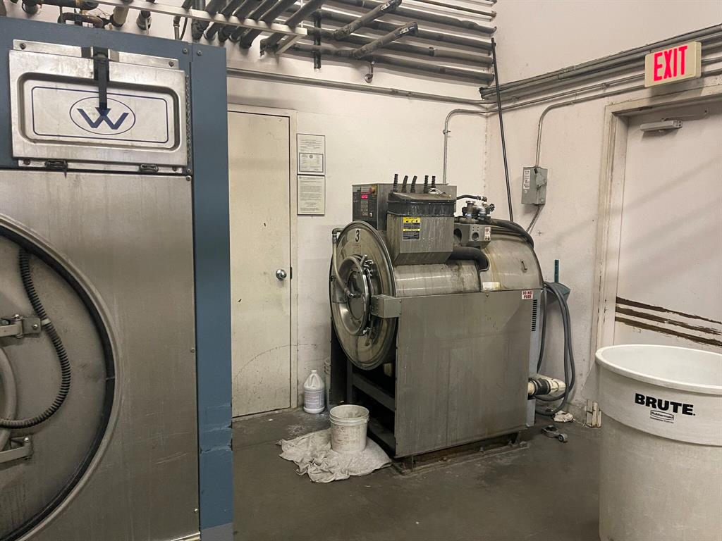 KWIK MULTI SITE - Commercial Sale