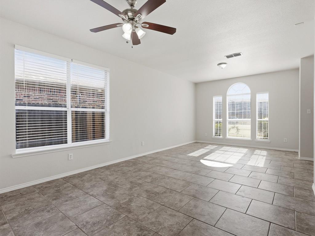 Lost Spurs Add - Residential