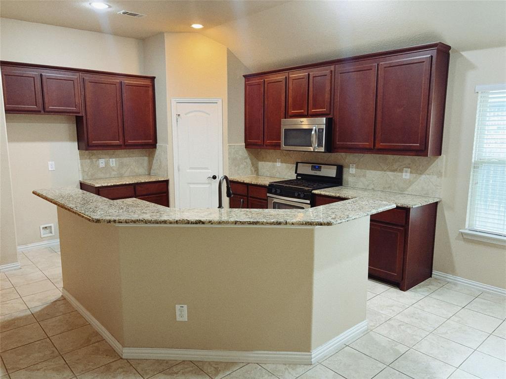 7421 Innisbrook Lane