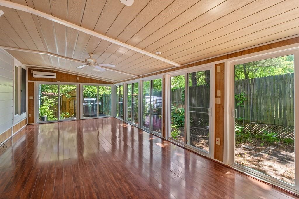 Cedarcrest Shores - Residential