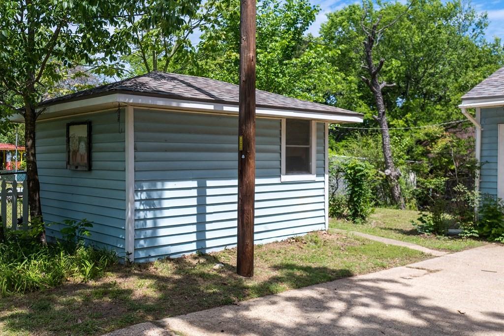 Cedarcrest Shores - Residential